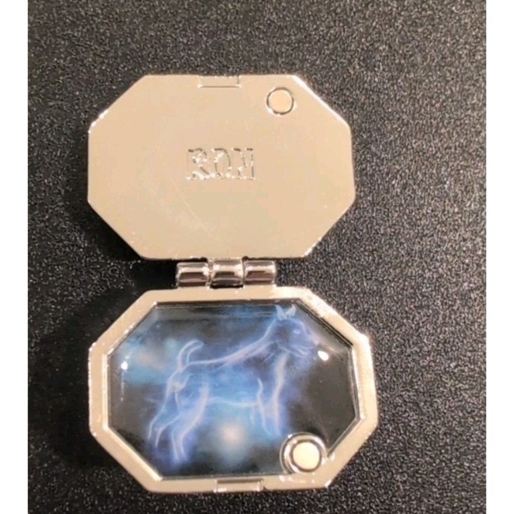 Licensed Hinged Harry Potter Patronus Locket Blind Box Enamel Pin - Ron